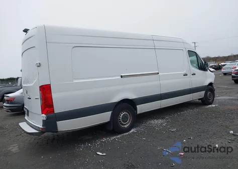 2019 Mercedes-Benz Sprinter 2500 High Roof V6 из США, поврежденный, VIN WD3PF1CD5KP173471